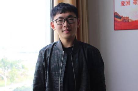 机电1501 朱华中